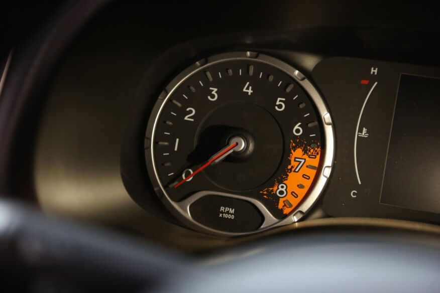 Jeep Renegade detal zegary