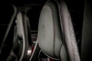 Giulia Quadrifoglio i Stelvio Quadrifoglio „NRING" detal fotela