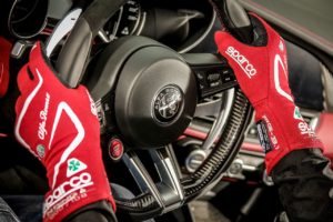 Giulia Quadrifoglio i Stelvio Quadrifoglio „NRING" kierownica