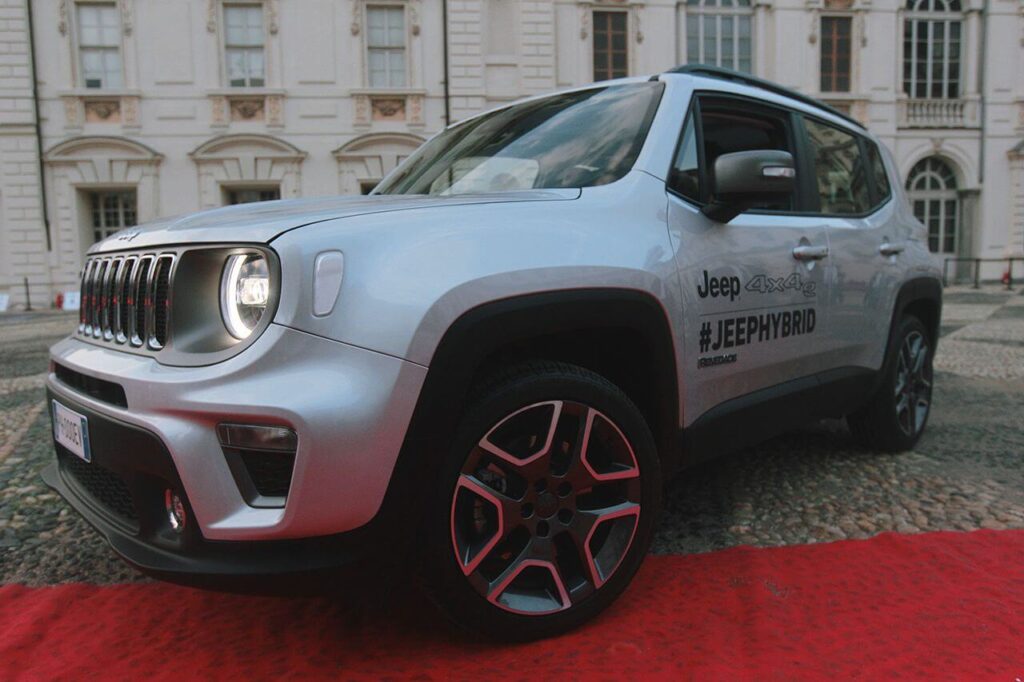 Hybrydowe Jeepy plug-in - Jeep Renegade