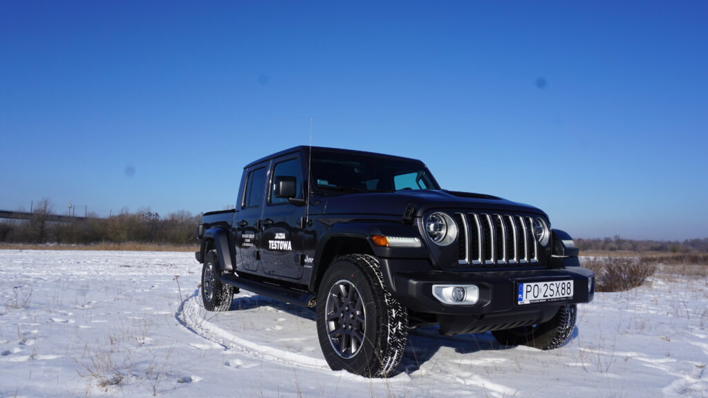 Jeep Gladiator na sesji Voyager Group