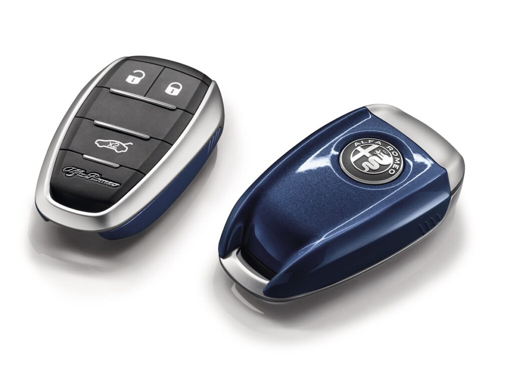 Obudowa kluczyka Alfa Romeo w różnych kolorach